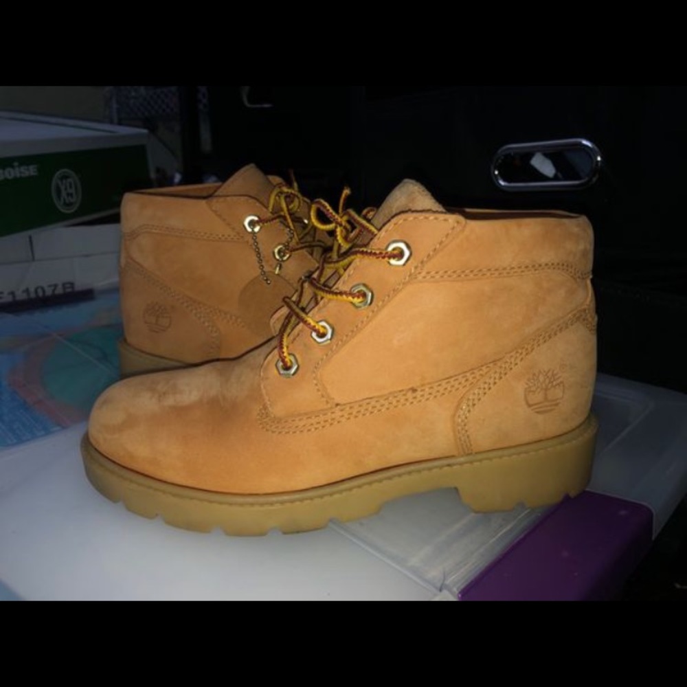 Timberlands - Picture 2 of 7